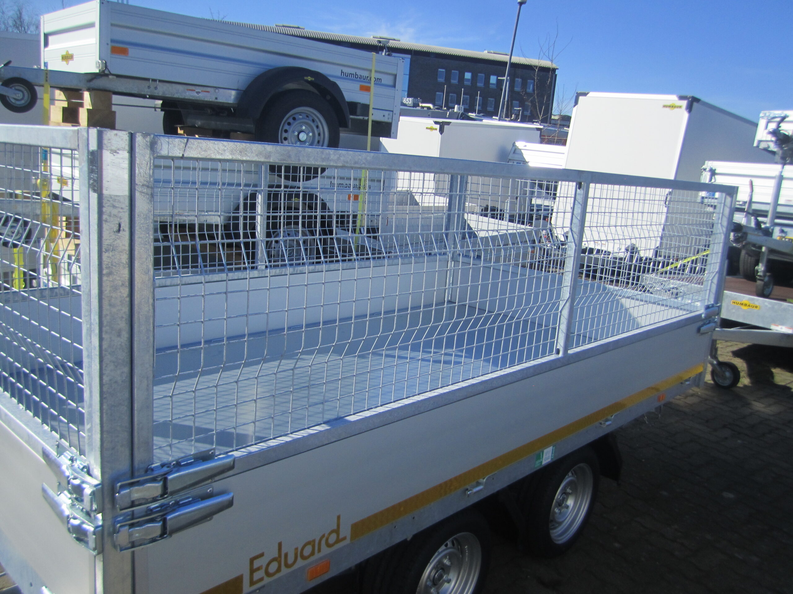 Anhänger EDUARD 3 Seiten Kipper 3,5 t PKW Anhänger Alu Rampen Laubgitter – Bild 5