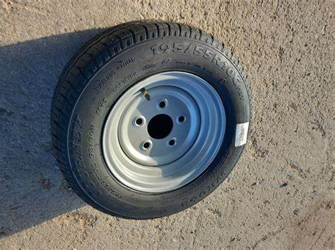 Komplett-Rad für Anhänger bis 100 km/h195/55 R 10 C,Felge6.00-10H PKW Anhänger