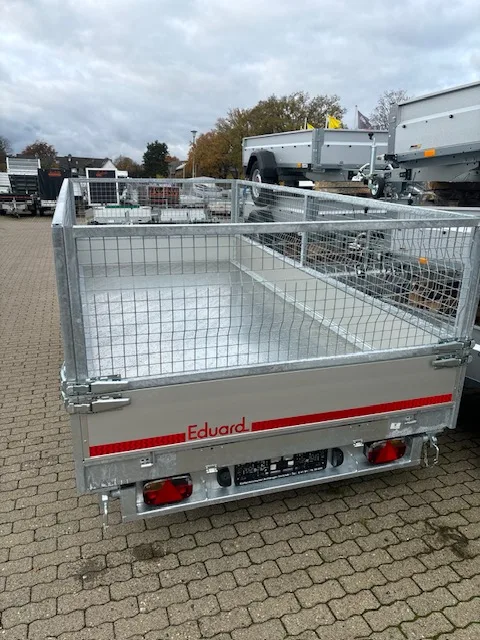 EDUARD 4x2 m . 3,5 t mit 2442 kg Zuladung. 4020 -GD- 3 Seitenkipper, Alu-Auffahrschienen, Bordwände 30cm -3500kg- E & H-Pumpe - Lfh:63cm-195/50R134020 - Laubgitter pendelbar - 70cm hoch – Bild 9