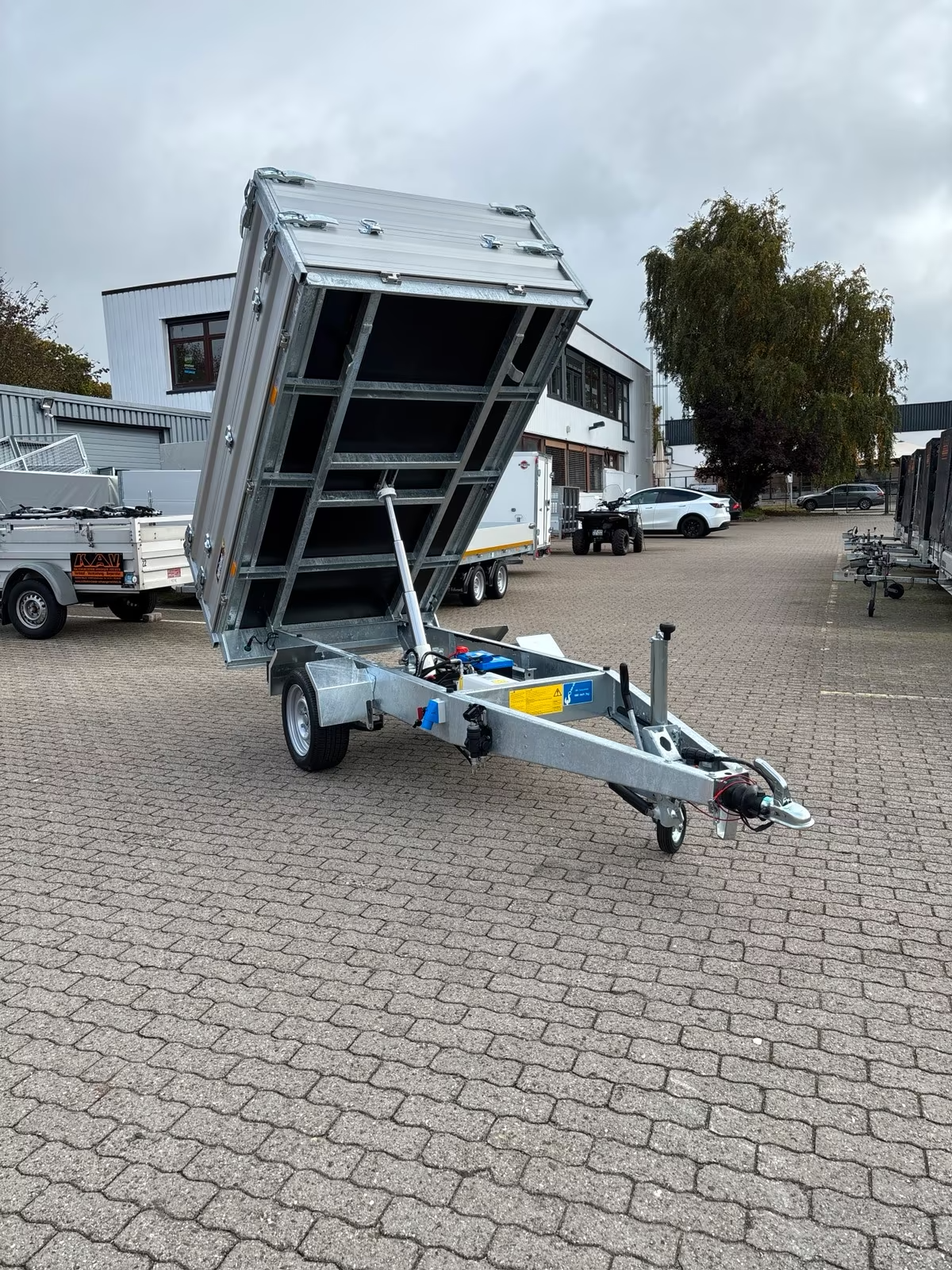 Variant Heckkipper mit Aluaufsatz