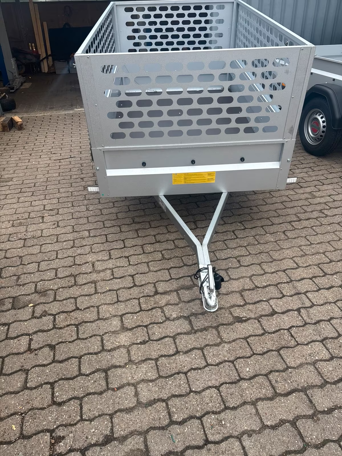 VARIANT 205 S1 750 KG ungebremster Anhänger mit Gitteraufsatz PKW Anhänger Neufahrzeug – Bild 5