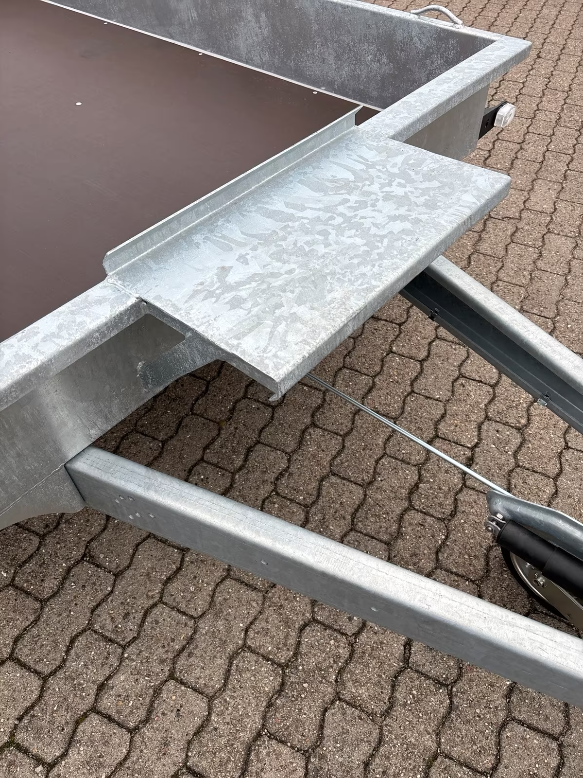 VARIANT 3516 B3 Maschinentransporter 3500 KG mit Heckrampe und Blattfedern PKW Anhänger Neufahrzeug – Bild 6