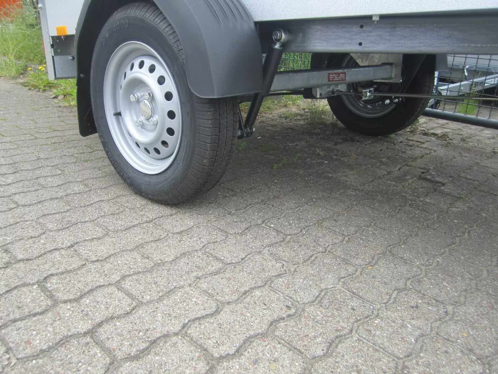 Stema Deckelanhänger 66 cm hoch 100 km/h Neu PKW Anhänger – Bild 2