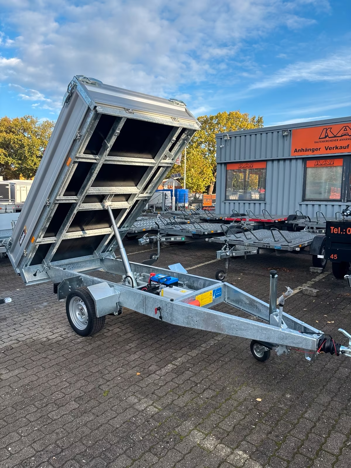 Variant Heckkipper 1800KG