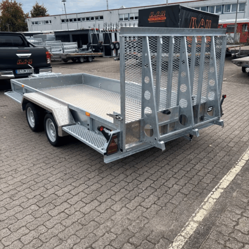 Variant Baumaschienenanhänger mit Aluboden