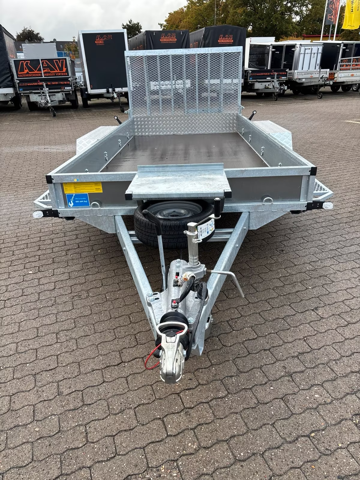 Variant Baumaschinen Anhänger 3518 M4 mit Heckrampe 3500 KG PKW Anhänger Neufahrzeug – Bild 13