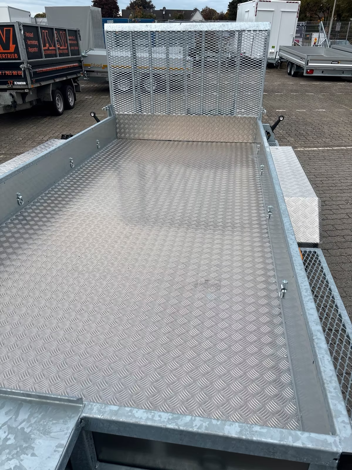 Variant Baumaschinen Anhänger 3518 M4 mit Alu Boden und Heckrampe Neufahrzeug PKW Anhänger – Bild 14