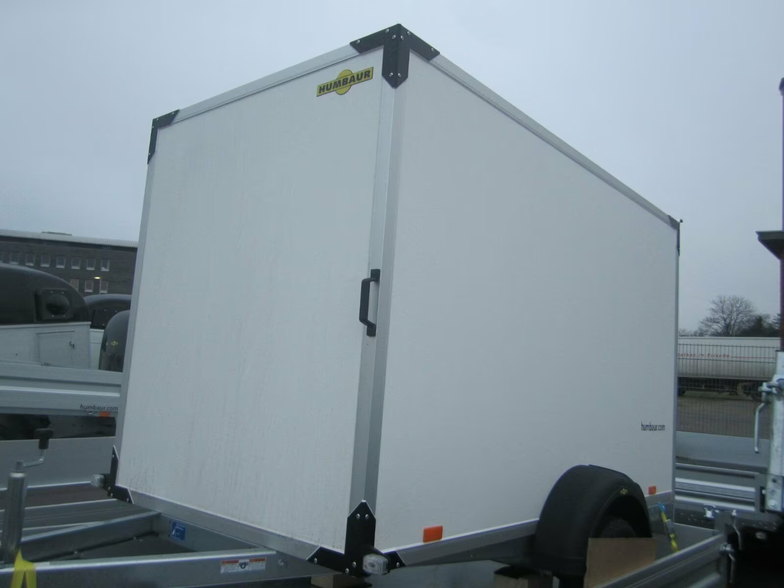 Humbaur Kofferanhänger 750 KG HK 752513-15P Neu PKW Anhänger – Bild 6