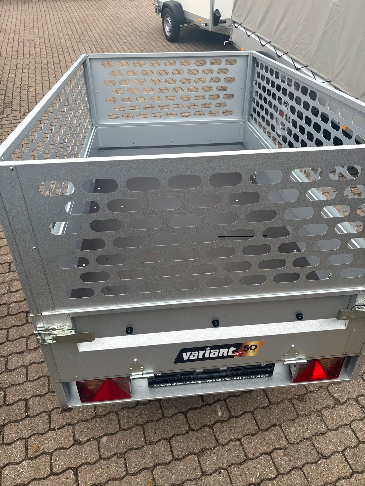 VARIANT 205 S1 750 KG ungebremster Anhänger mit Gitteraufsatz PKW Anhänger Neufahrzeug – Bild 7