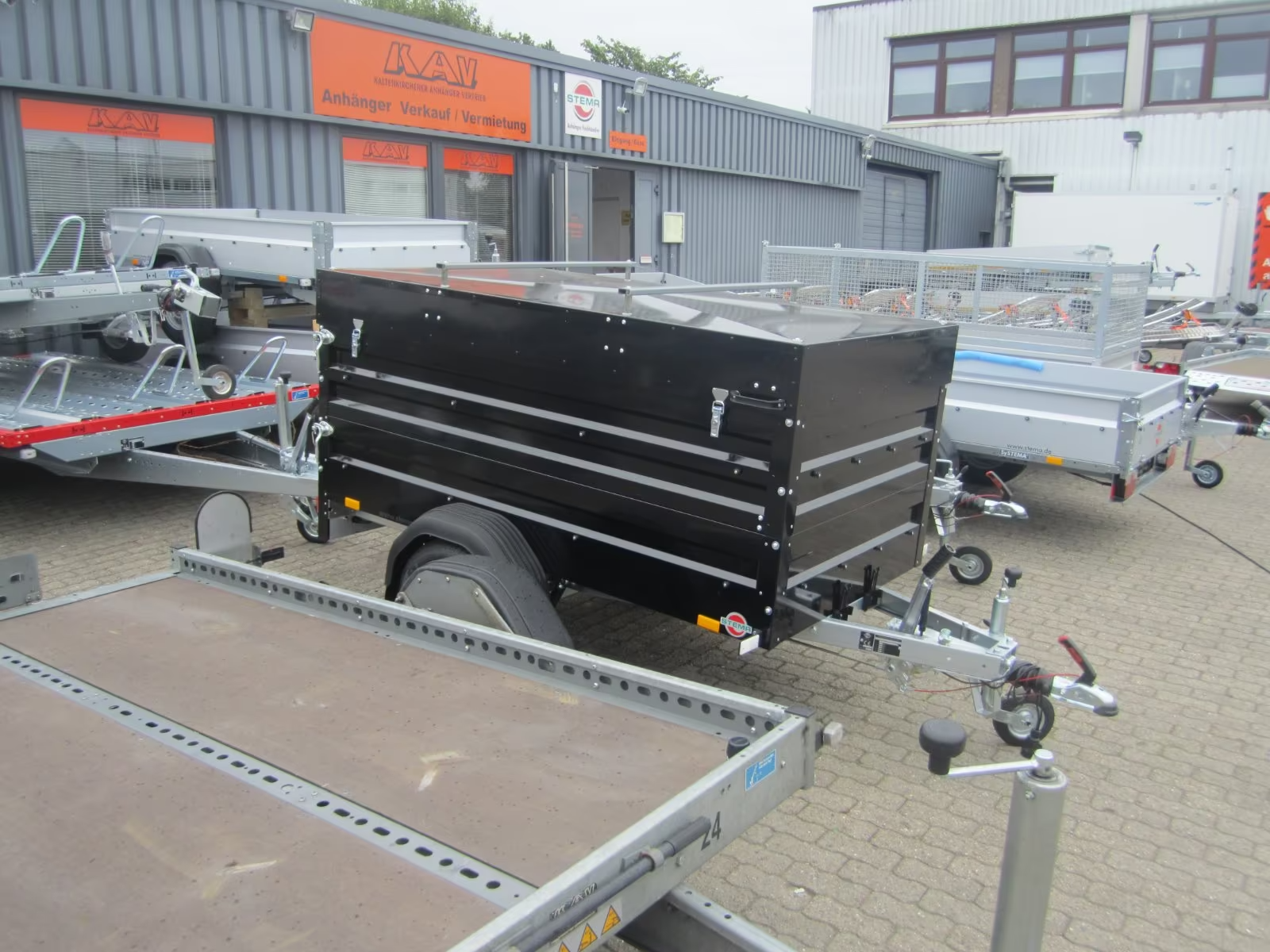 Stema Deckelanhänger schwarz 100 km/H PKW Anhänger – Bild 9