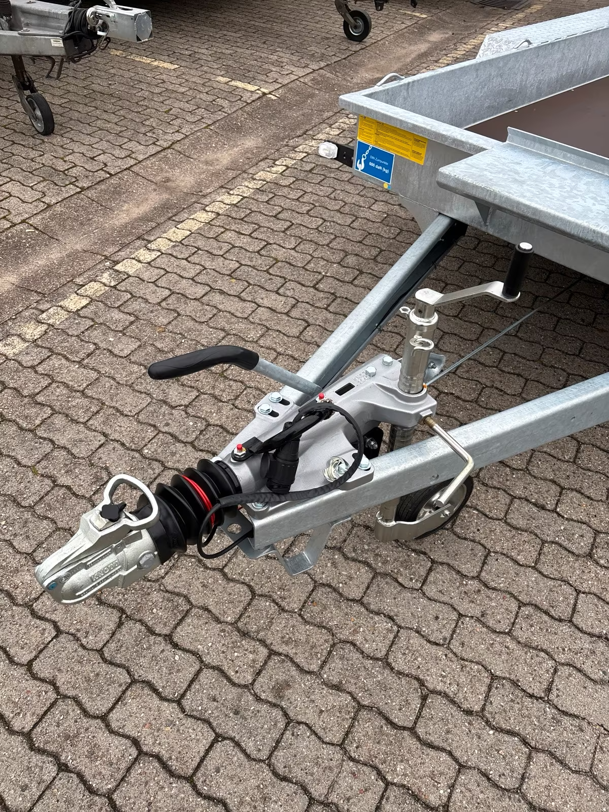 VARIANT 3516 B3 Maschinentransporter 3500 KG mit Heckrampe und Blattfedern PKW Anhänger Neufahrzeug – Bild 9