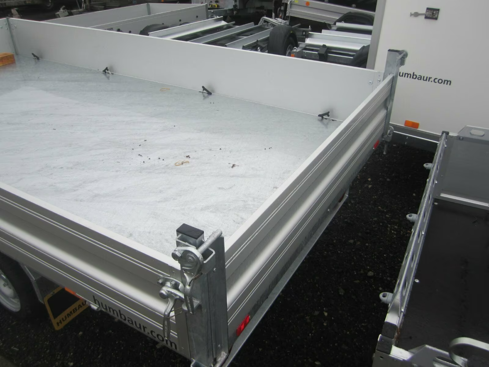 Humbaur 3 Seitenkipper 3,5 t HTK 3500.37 Alu E-Pumpe PKW Anhänger – Bild 5