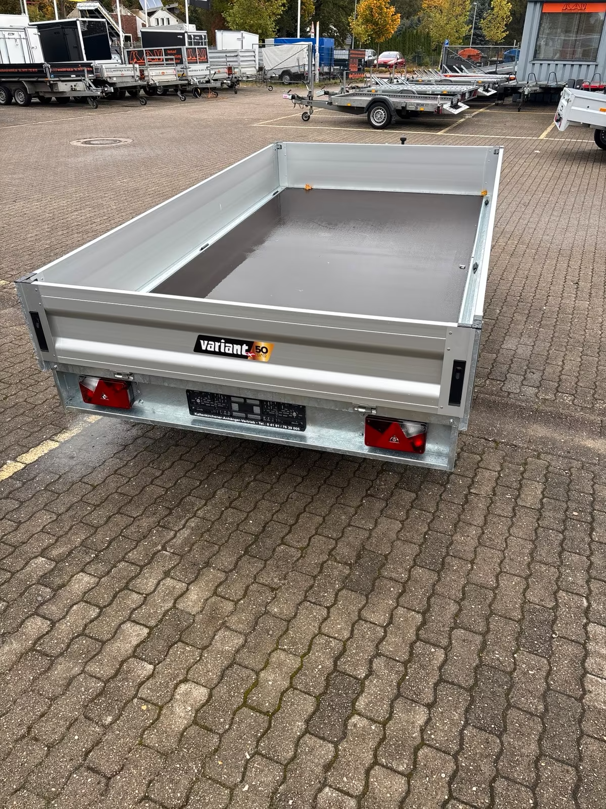 VARIANT 2018 P3 – PRO-LINE ANHÄNGER FÜR DEN GEWERBLICHEN EINSATZ 2 Achser Hochlader 2000 KG Neufahrzeug Pkw Anhänger – Bild 2