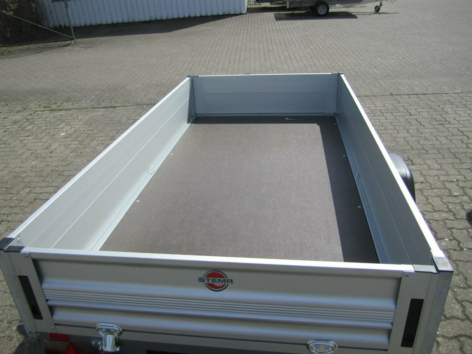STEMA Tieflader 2,51x1,28 m zu verkaufen PKW Anhänger – Bild 3