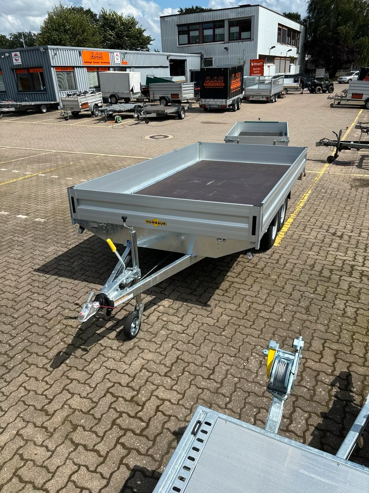 Humbaur Hochlader HT304121 3,0 t PKW Anhänger Neu