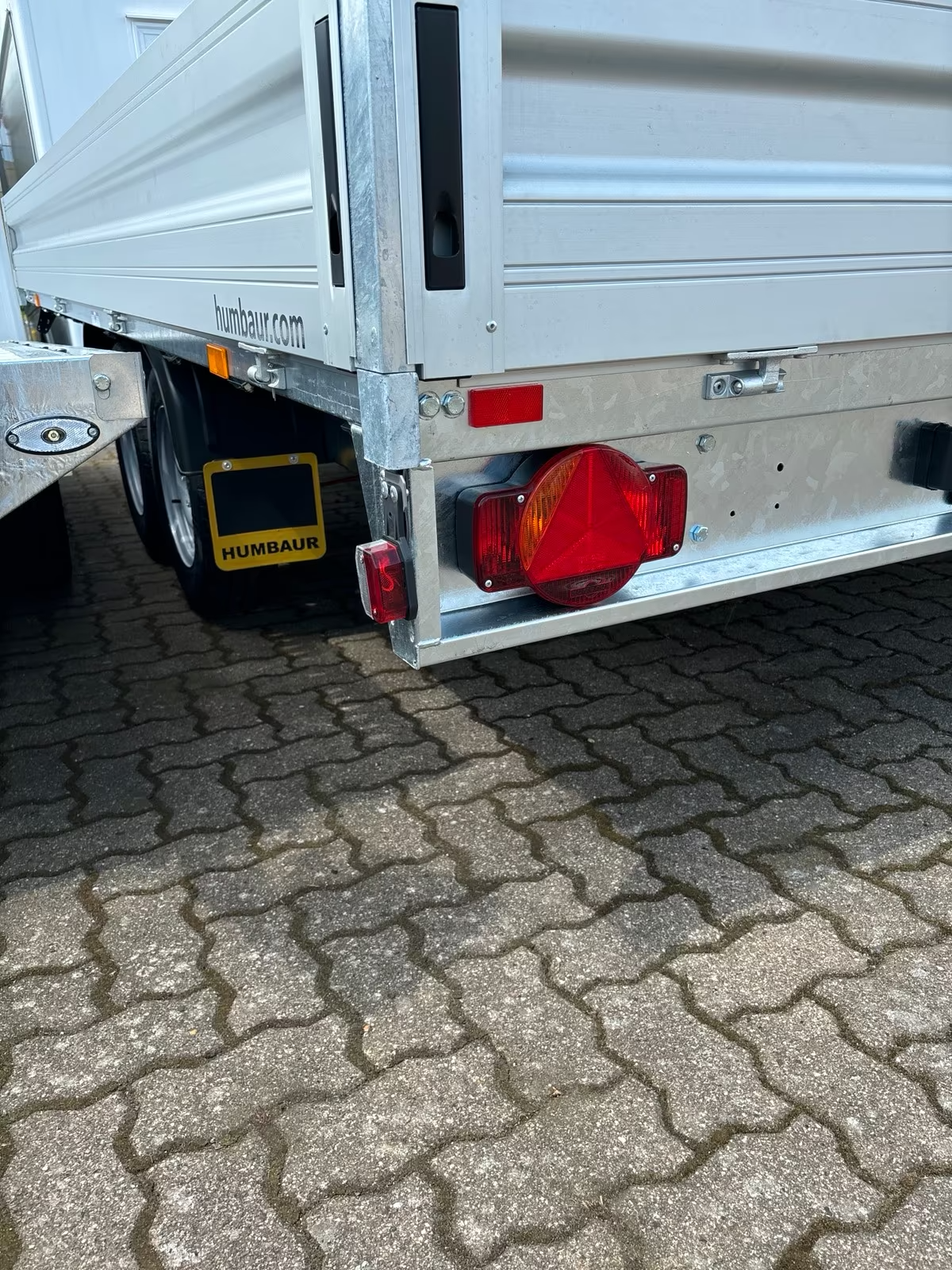 Humbaur Hochlader HT304121 3,0 t PKW Anhänger Neu – Bild 2