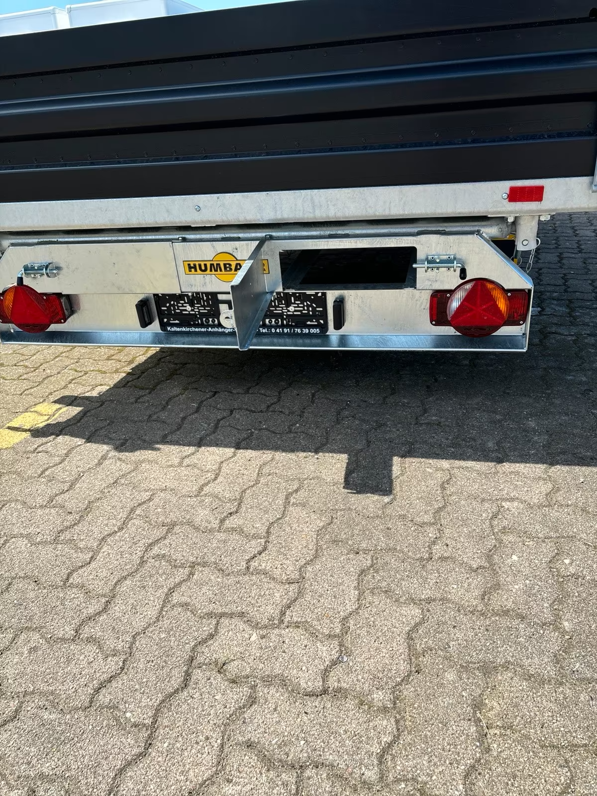Humbaur 3 Seitenkipper HTK 3500.37 Stahlbordwände schwarz E-Pumpe PKW Anhänger Neu – Bild 3