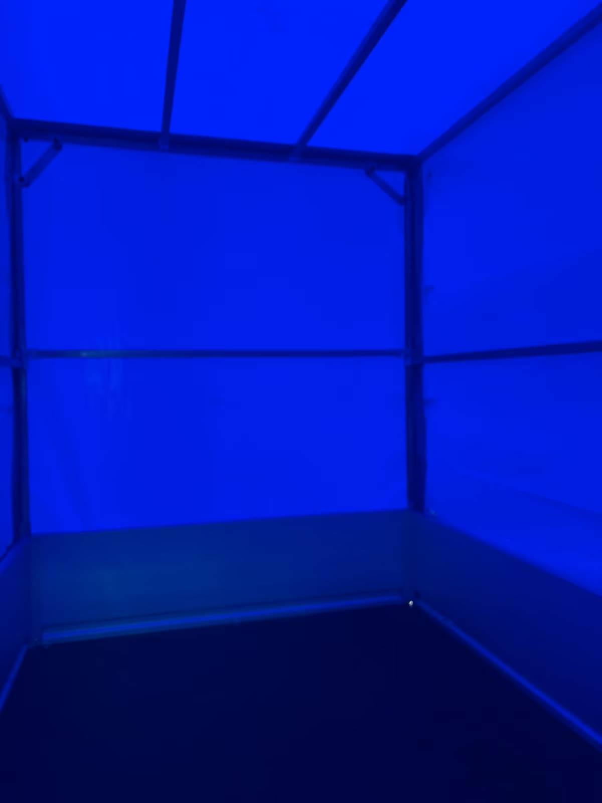 Humbaur Planen Anhänger 750 KG 2,51x1,31 m Innen Höhe 160 cm Tieflader PKW Anhänger Neu – Bild 6