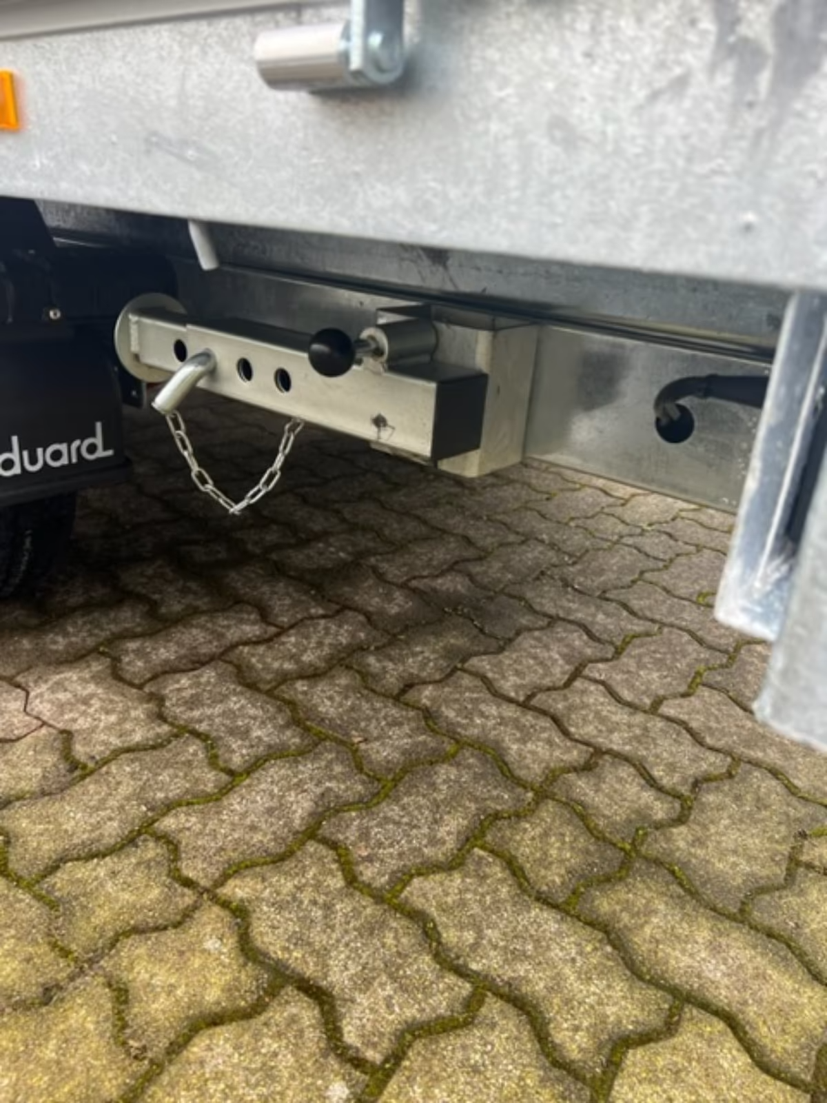 Eduard 3116 -GD- 3 Seitenkipper, 3500 KG Auffahrschienen aus Alu, Bordwände 30cm -3500kg- E & H-Pumpe. PKW Anhänger Neufahrzeug – Bild 5