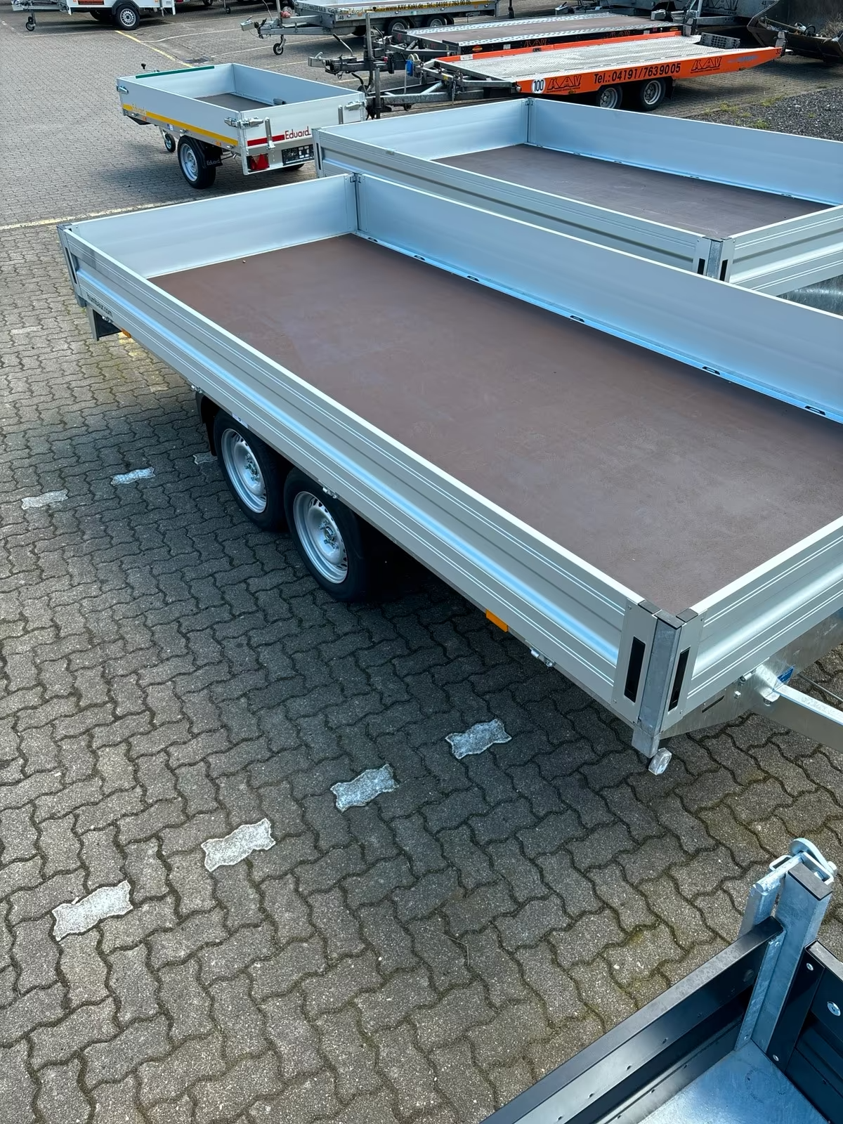 Humbaur Hochlader HT254118 2,5 t PKW Anhänger Neu – Bild 3