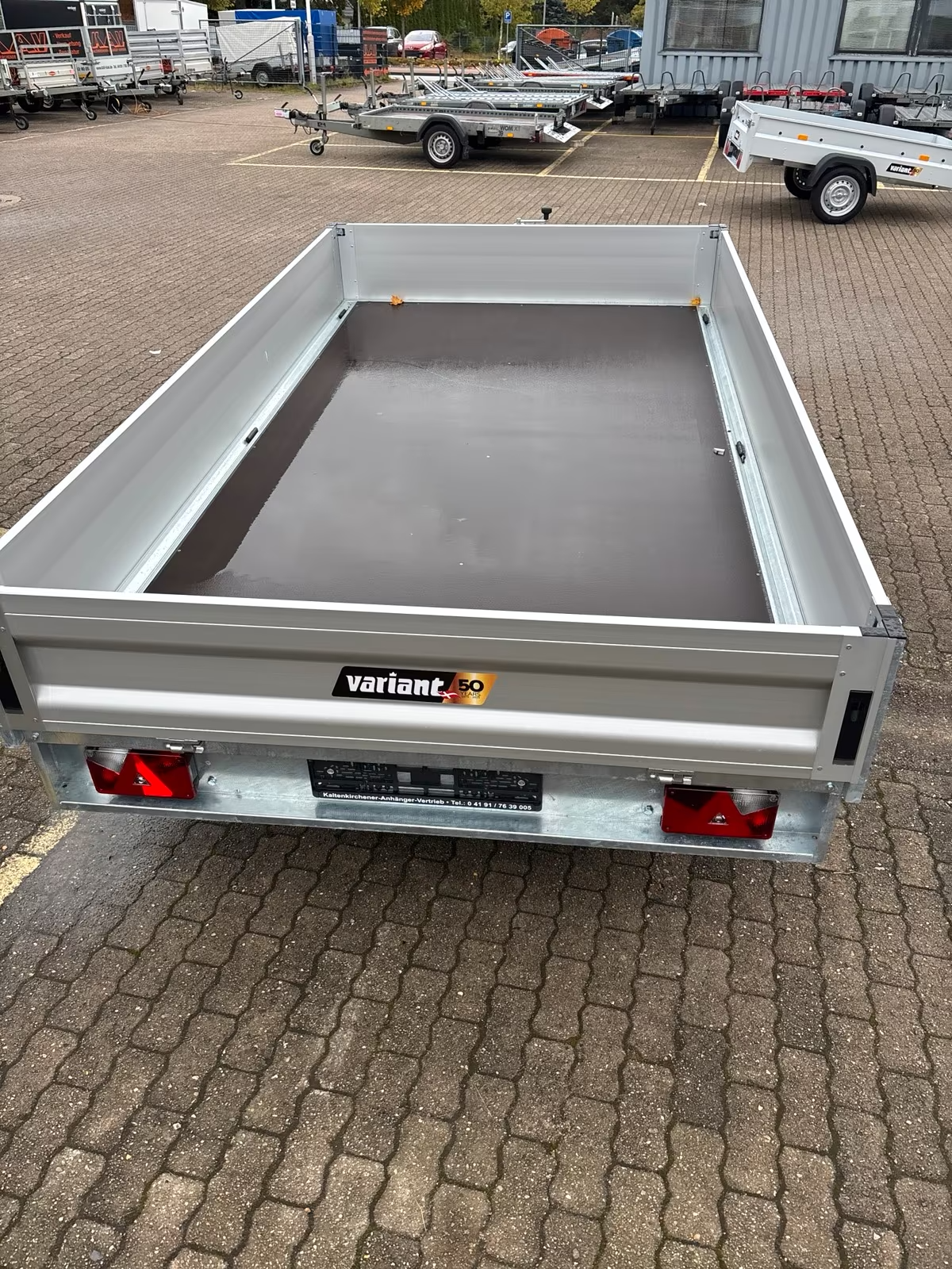 VARIANT 2018 P3 – PRO-LINE ANHÄNGER FÜR DEN GEWERBLICHEN EINSATZ 2 Achser Hochlader 2000 KG Neufahrzeug Pkw Anhänger – Bild 8