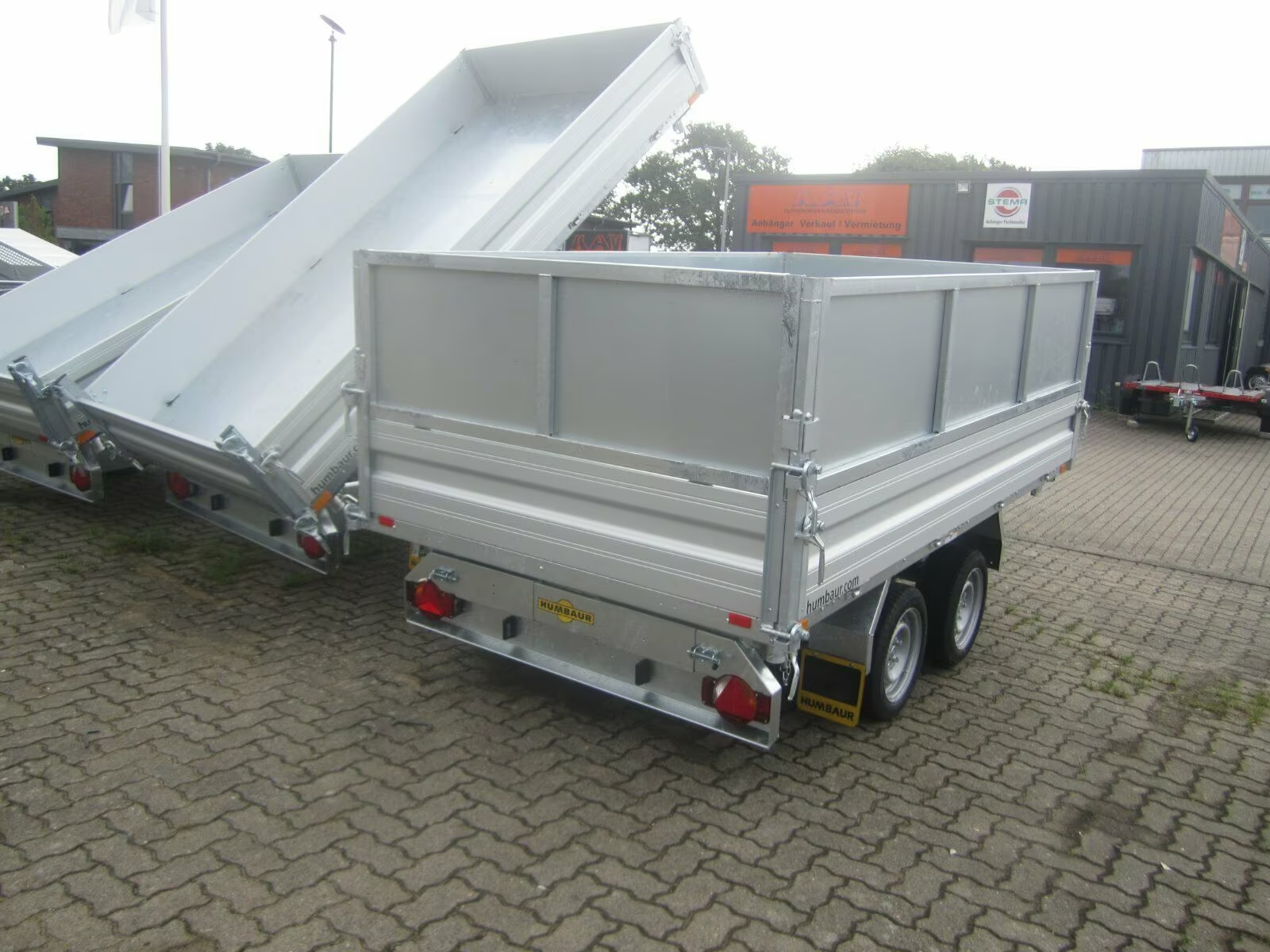 Humbaur HTK 3000.31 3 seiten Kipper 3000 KG E-Pumpe u. Stahl Aufsatz PKW Anhänger Neu – Bild 8