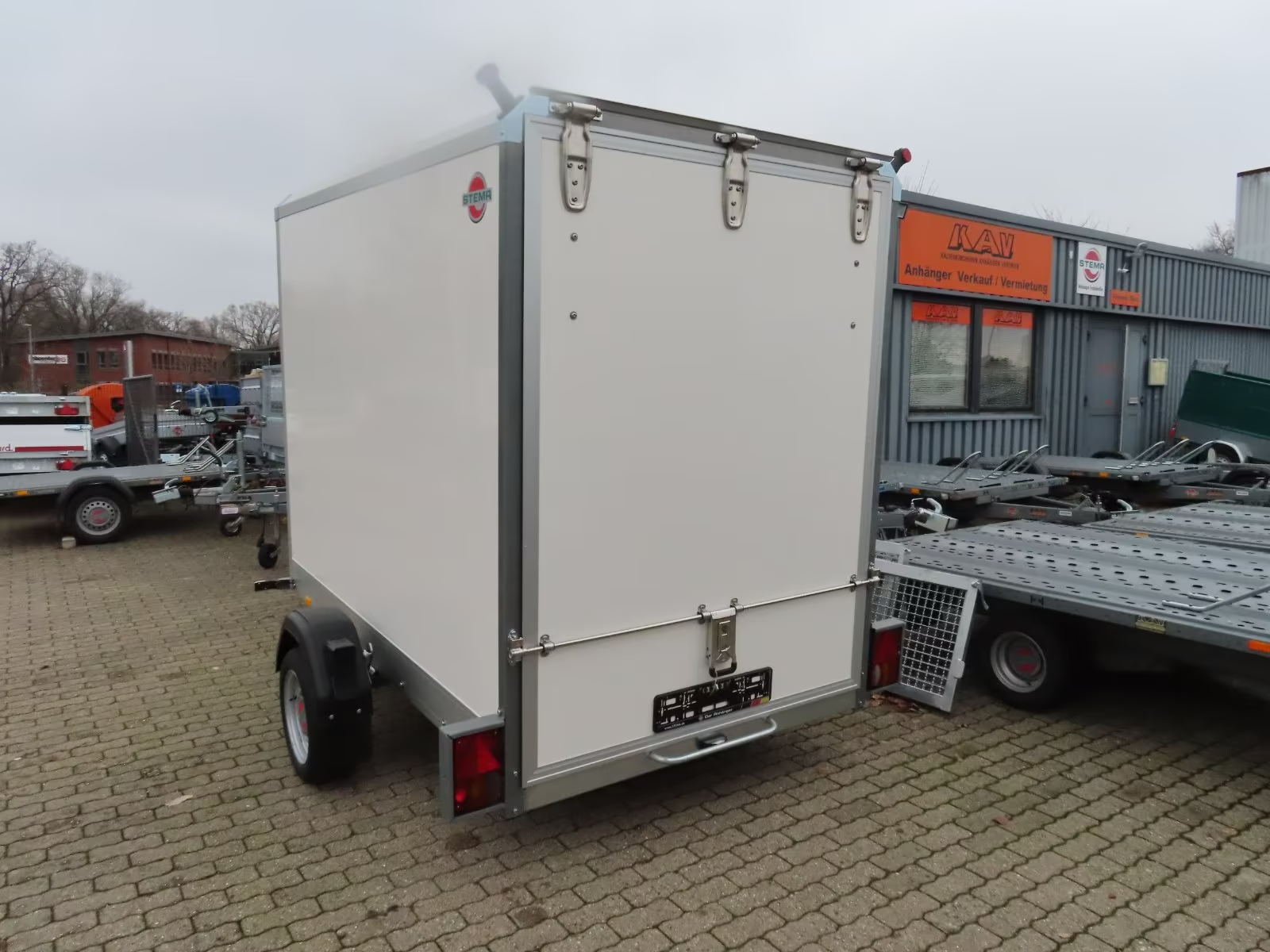 Stema Absenkbarer Koffer Anhänger PKW Anhänger – Bild 8