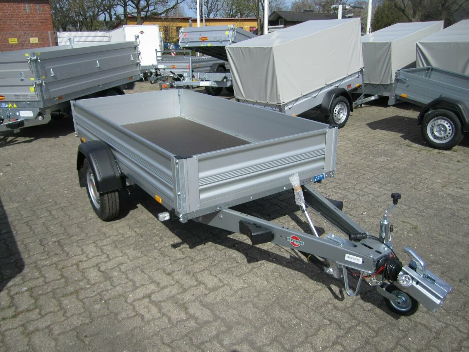 STEMA Tieflader 2,51x1,28 m zu verkaufen PKW Anhänger – Bild 4