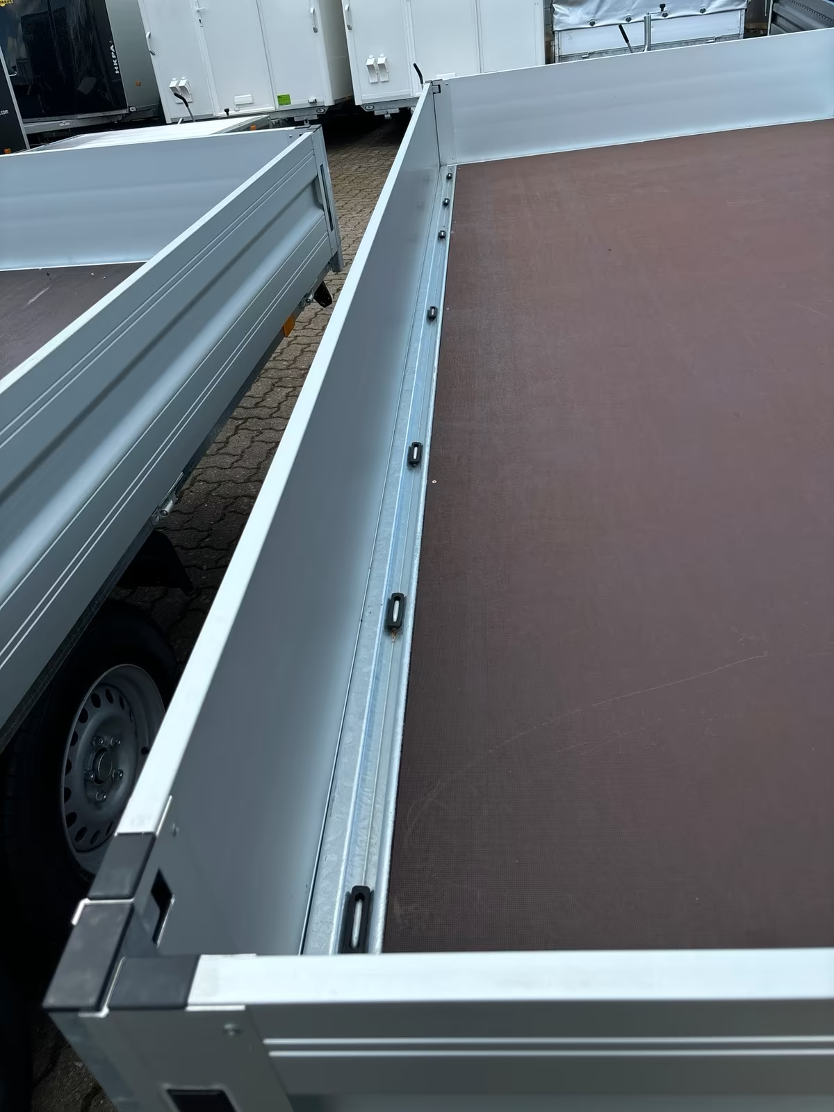 Humbaur Hochlader HT254118 2,5 t PKW Anhänger Neu – Bild 6