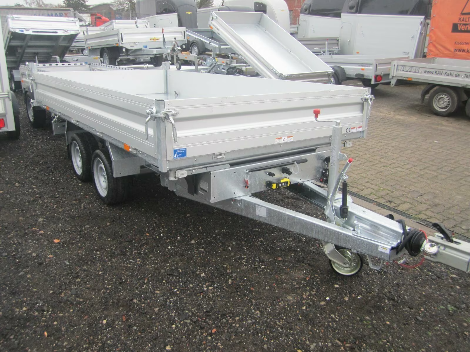 Humbaur 3 Seitenkipper 3,5 t HTK 3500.37 Alu E-Pumpe PKW Anhänger – Bild 8