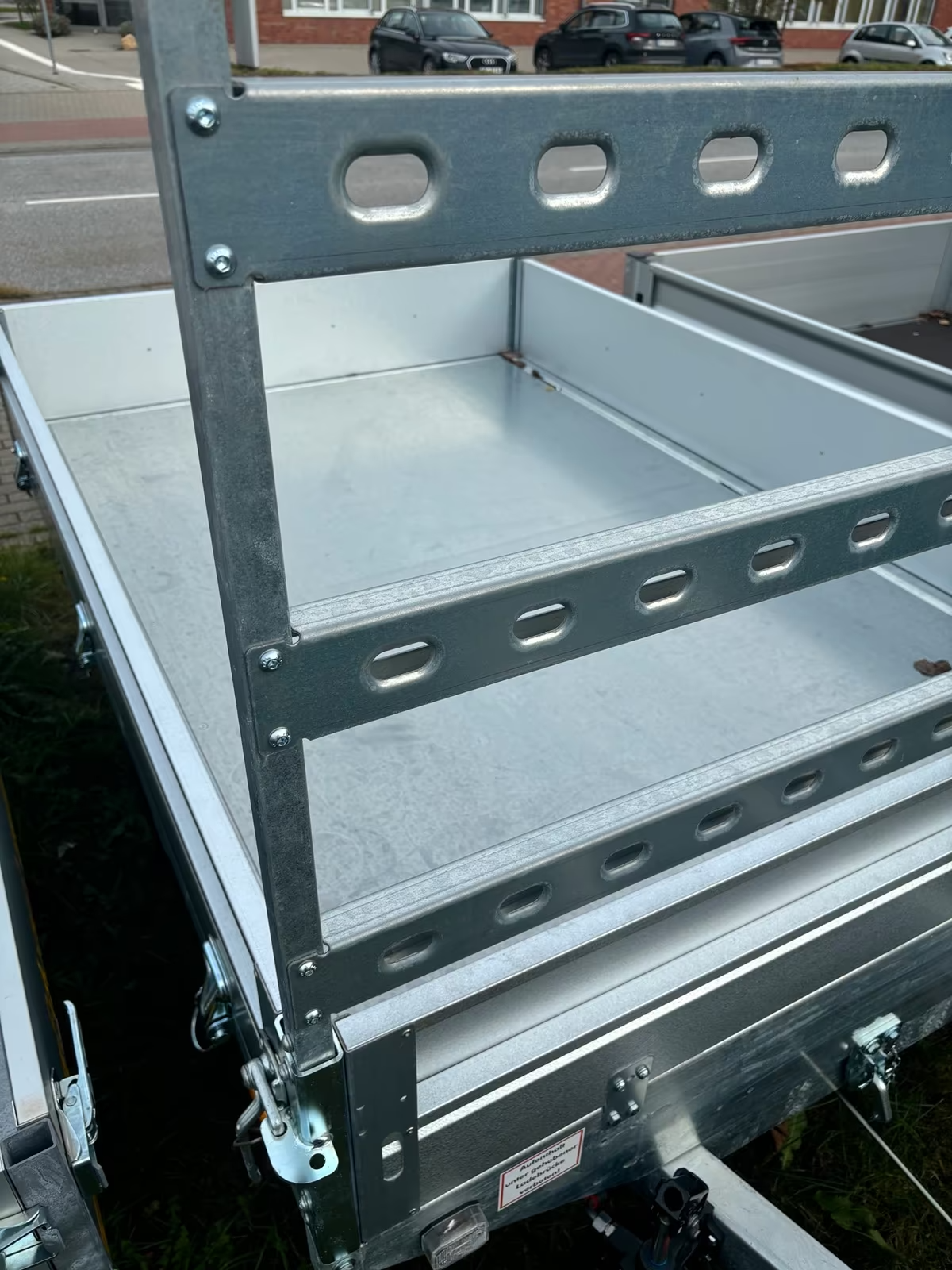 Stema Heckkipper Akku Pumpe 1300 KG PKW Anhänger Messepreis – Bild 9