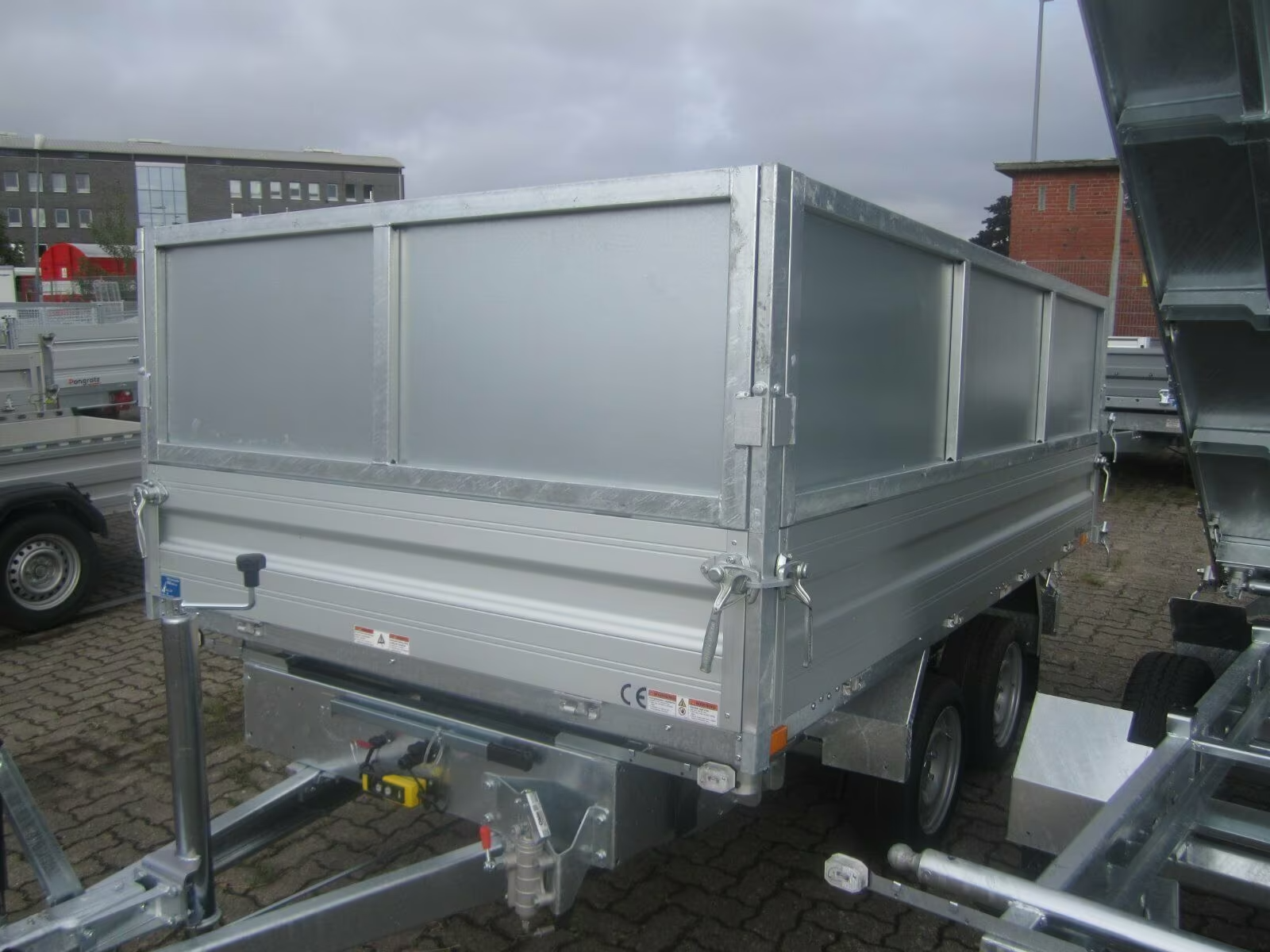 Humbaur HTK 3000.31 3 seiten Kipper 3000 KG E-Pumpe u. Stahl Aufsatz PKW Anhänger Neu – Bild 10